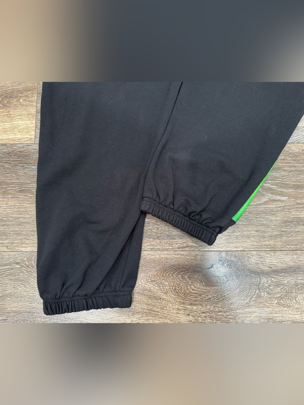 Wicked Women's Graphic Jogger Sweatpants in Black Size XXL with Glitter Shimmer - Picture 5 of 9